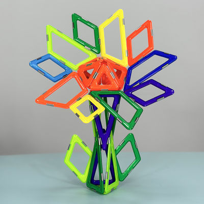 Renkli Çiçekler Manyetik Geometrik Kelepçeler 3 Yaşındaki Çocuklar İçin Manyetik Yapı Blokları