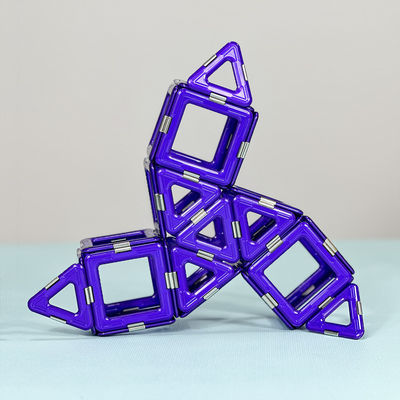 Eğitim için 3D Boomerang şekilleri manyetik yapı bloğu kümeleri